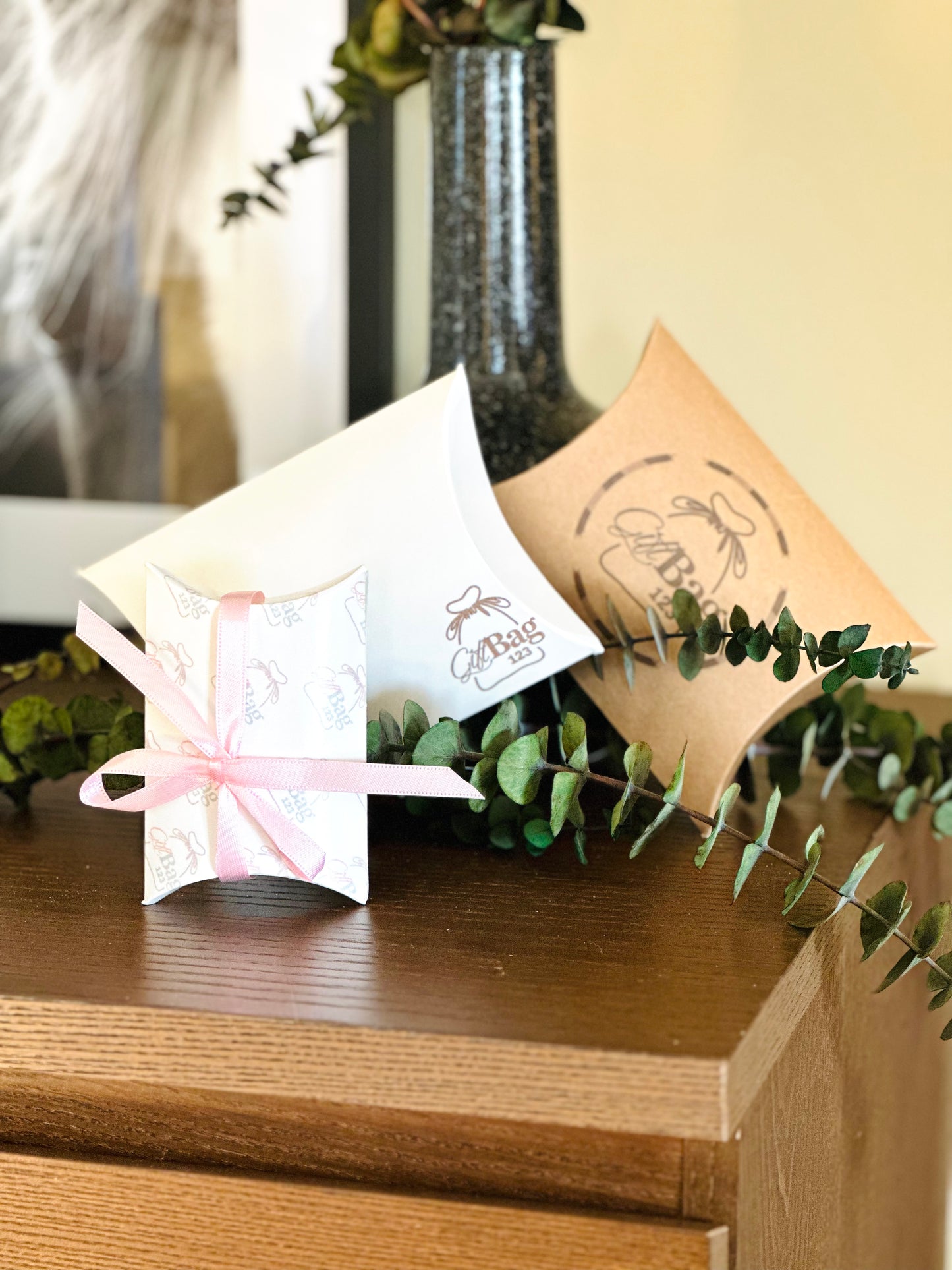 Custom Pillow Boxes - 40 Units