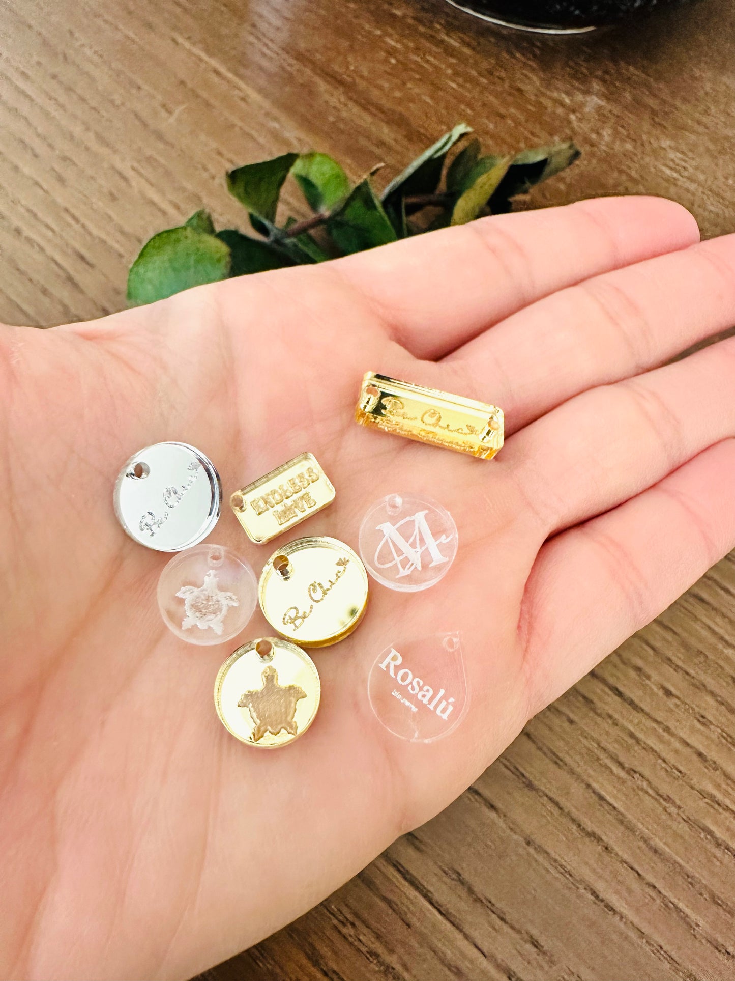 Custom Swimsuit Acrylic Tags (100 Units Pack)