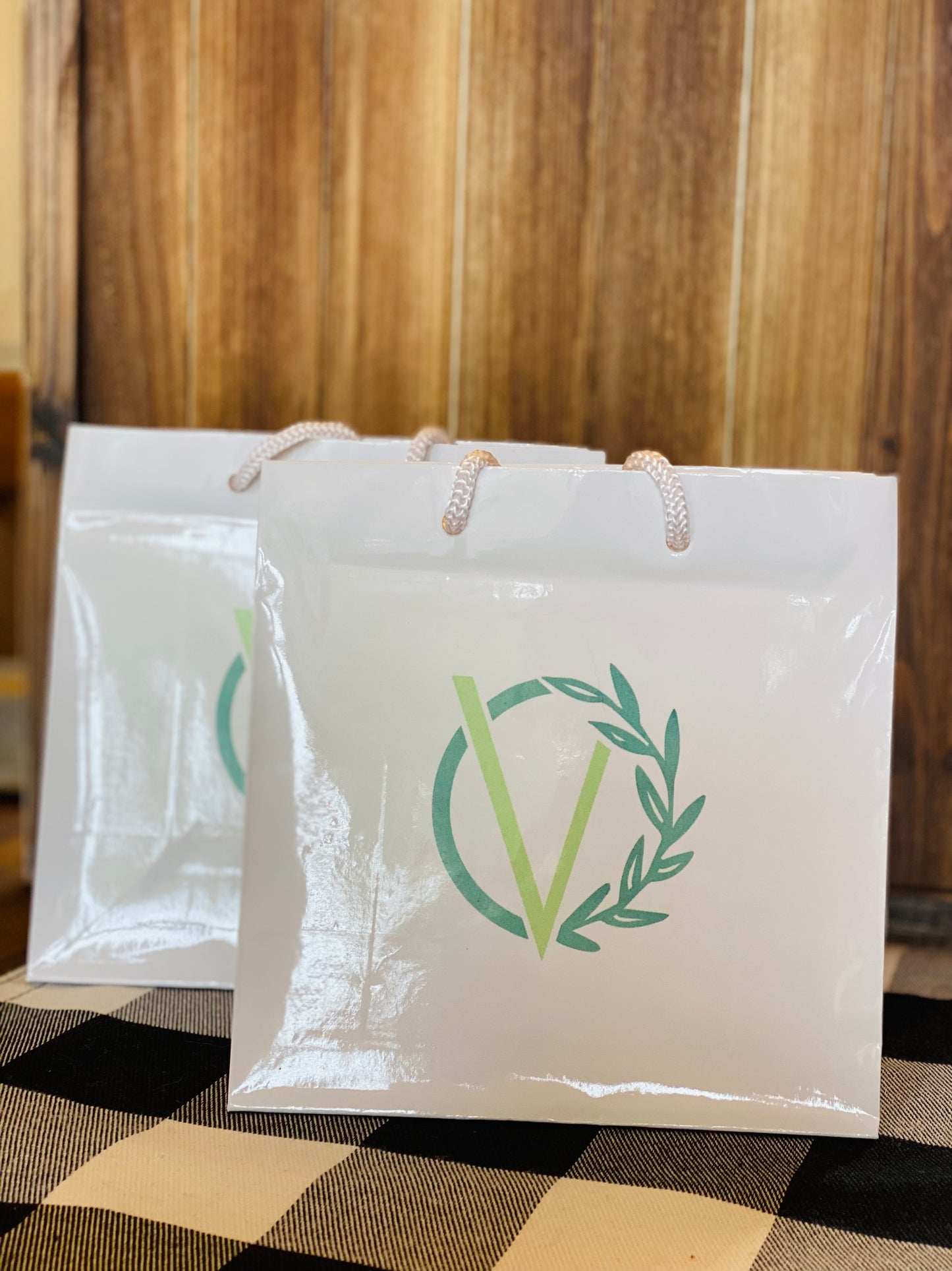Custom White Glossy Shopping bags - Pack of 25