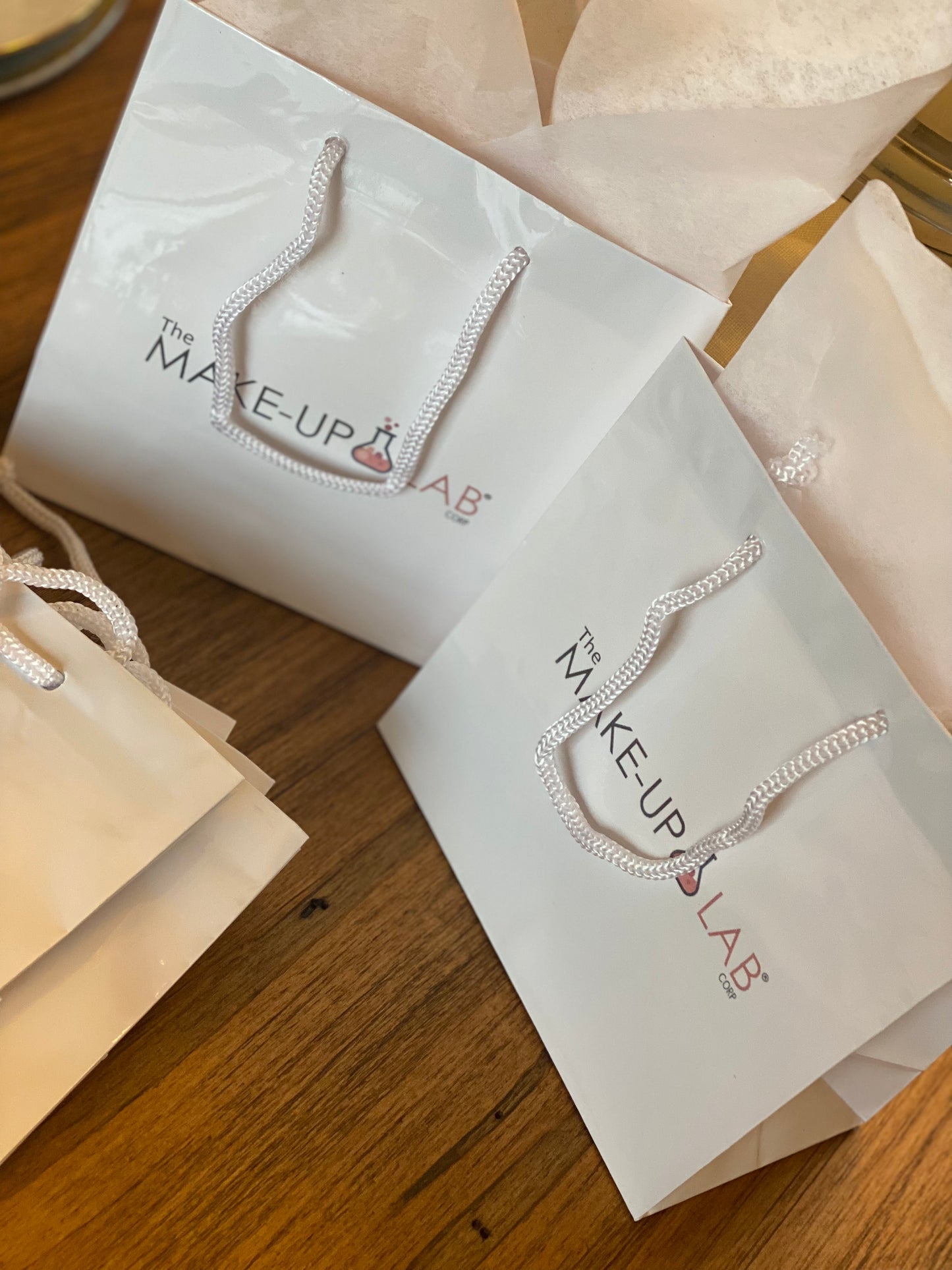 Custom White Glossy Shopping bags - Pack of 25
