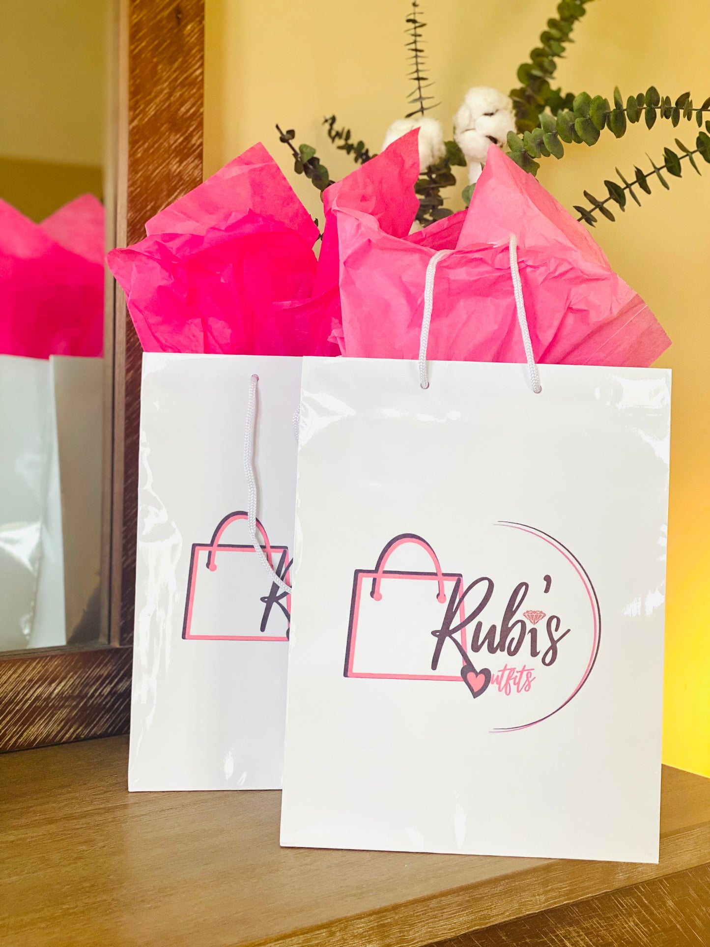 Custom White Glossy Shopping bags - Pack of 25